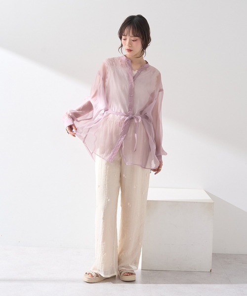 earth music&ecology（アースミュージックアンドエコロジー）の「ラメテレコショルダーレースタンクトップ（タンクトップ・レディース・アイボリー/ブラック/サックスブルー/ベージュ・M/S）」の14枚目の写真