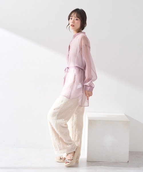 earth music&ecology（アースミュージックアンドエコロジー）の「ラメテレコショルダーレースタンクトップ（タンクトップ・レディース・アイボリー/ブラック/サックスブルー/ベージュ・M/S）」の15枚目の写真