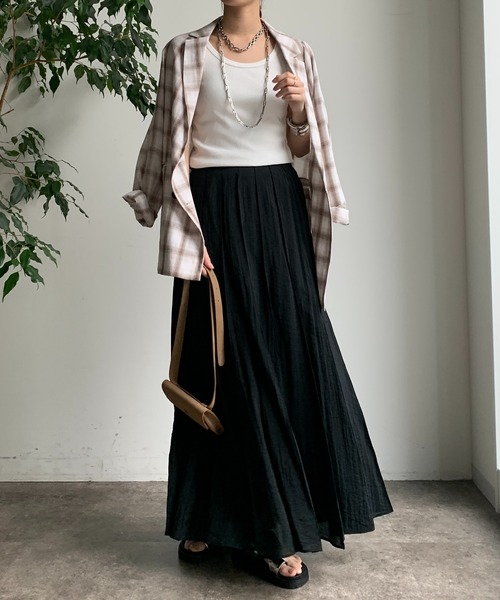 DouDou（ドゥドゥ）の「【新色追加】リブタンク（Tシャツ/カットソー・レディース・ブラック/オフホワイト/ベージュ/レッド/グレー/ブルー・FREE）」の12枚目の写真