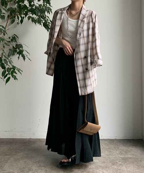 DouDou（ドゥドゥ）の「【新色追加】リブタンク（Tシャツ/カットソー・レディース・ブラック/オフホワイト/ベージュ/レッド/グレー/ブルー・FREE）」の11枚目の写真