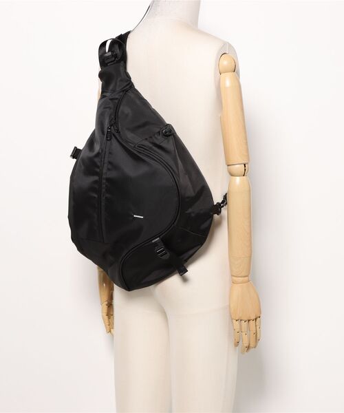 Bling Leads(ブリングリーズ)の「Z)【BLINGLEADS】ABM22091 ワンショルダー BODY BAG 2(ボディバッグ/ウエストポーチ・メンズ・カーキ/グレー/ブラック/ネイビー・FREE)」の12枚目の写真