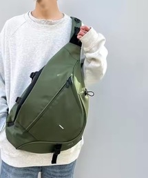 rovtski（ロフトスキー）の「Z)【BLINGLEADS】ABM22091 ﾜﾝｼｮﾙﾀﾞｰ BODY BAG 2（ボディバッグ/ウエストポーチ）」