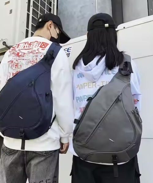 Bling Leads(ブリングリーズ)の「Z)【BLINGLEADS】ABM22091 ワンショルダー BODY BAG 2(ボディバッグ/ウエストポーチ・メンズ・カーキ/グレー/ブラック/ネイビー・FREE)」の8枚目の写真