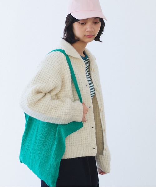 bulle de savon（ビュルデサボン）の「ネパールハンドニット ウール/ナイロン waffle ニットジャケット（ニット/セーター・レディース・グリーン/ホワイト・FREE）」の6枚目の写真