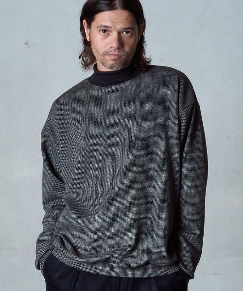 EGO TRIPPING(エゴトリッピング)の「mlt5279-LUXEWEAVE ハイネックカットソー(Tシャツ/カットソー・メンズ・ドット/ハウンドトゥース・46/48/50)」の2枚目の写真