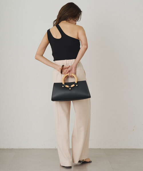 LOUNGEDRESS（ラウンジドレス）の「アシメタンク（タンクトップ・レディース・チャコールグレー/ブラック/オフホワイト・FREE）」の20枚目の写真