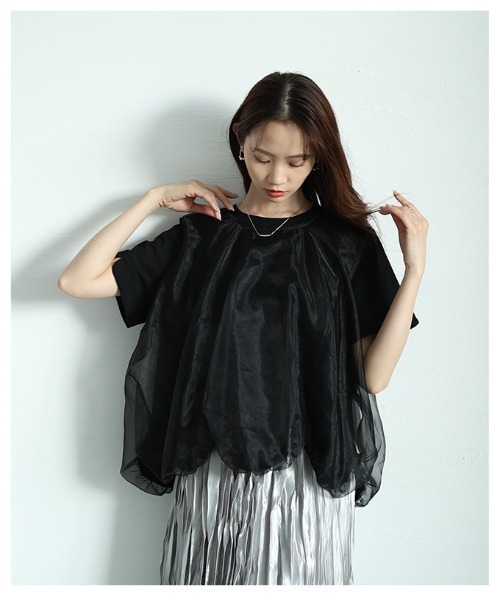 Sawa a la mode（サワアラモード）の「チュールドッキングバルーンカットソー（Tシャツ/カットソー・レディース・ブラック/ホワイト・FREE）」の4枚目の写真