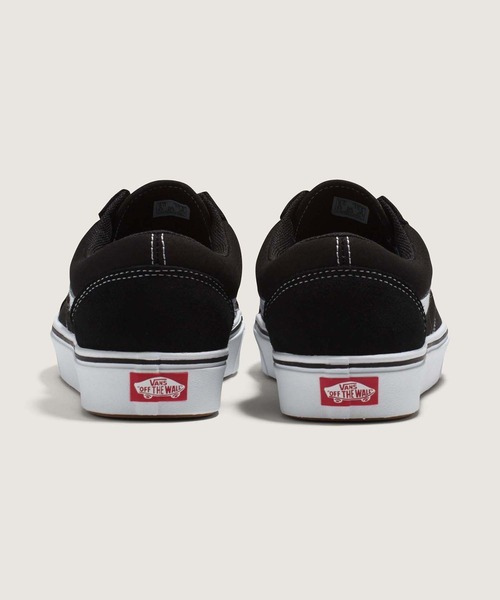 VANS(バンズ)の「コンフィクッシュ オールドスクール / UA ComfyCush Old Skool (CLASSIC) VN0A3WMAVNE1(スニーカー・メンズ・ブラック/ブラック×ホワイト・4/4.5/5/5.5/6/6.5/7/7.5/8/8.5/9/9.5/10/10.5/11/11.5/12)」の5枚目の写真