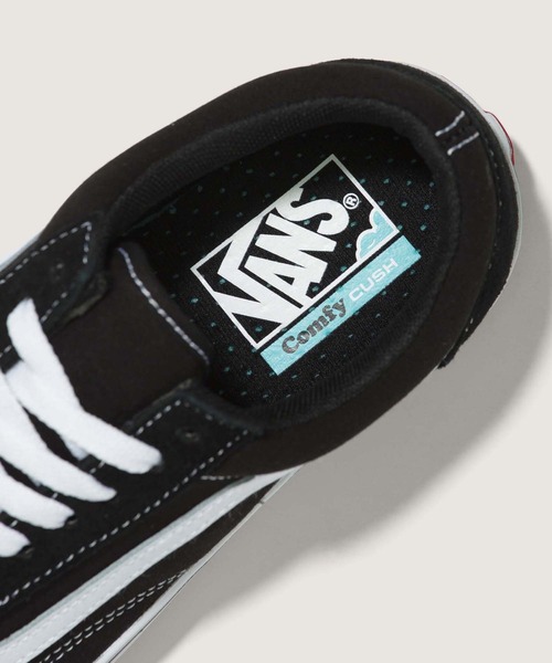 VANS(バンズ)の「コンフィクッシュ オールドスクール / UA ComfyCush Old Skool (CLASSIC) VN0A3WMAVNE1(スニーカー・メンズ・ブラック/ブラック×ホワイト・4/4.5/5/5.5/6/6.5/7/7.5/8/8.5/9/9.5/10/10.5/11/11.5/12)」の6枚目の写真