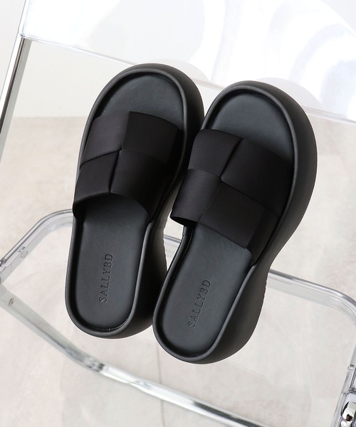 Futier land（フューティアランド）の「もちふわっ厚底プラットフォームサンダル（サンダル・レディース・ブラック/ブラック系その他・35/36/37/38/39）」の17枚目の写真