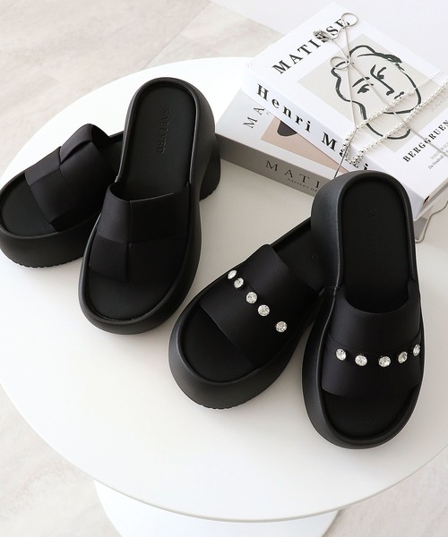 Futier land（フューティアランド）の「もちふわっ厚底プラットフォームサンダル（サンダル・レディース・ブラック/ブラック系その他・35/36/37/38/39）」の19枚目の写真