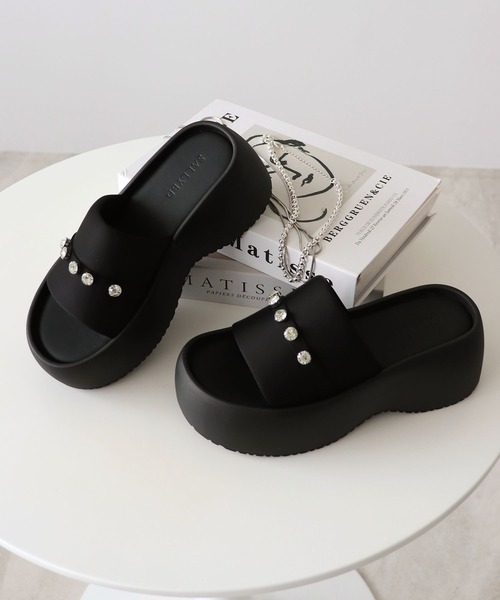 Futier land（フューティアランド）の「もちふわっ厚底プラットフォームサンダル（サンダル・レディース・ブラック/ブラック系その他・35/36/37/38/39）」の11枚目の写真