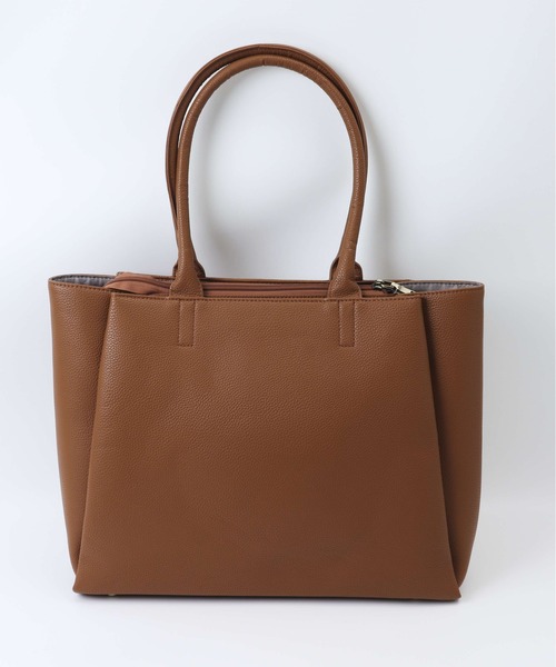 LIZDAYS(リズデイズ)の「PU レザートートバッグ Grace by LIZDAYS(トートバッグ・レディース・グレイッシュベージュ/ラベンダー/ブラック/キャメル・FREE)」の8枚目の写真