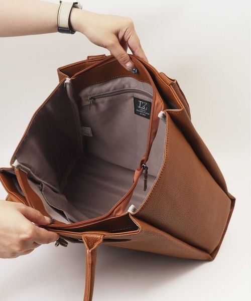LIZDAYS(リズデイズ)の「PU レザートートバッグ Grace by LIZDAYS(トートバッグ・レディース・グレイッシュベージュ/ラベンダー/ブラック/キャメル・FREE)」の17枚目の写真