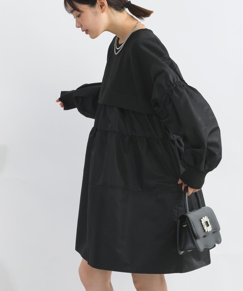 PICCIN(ピッチン)の「ニット切り替えティアードプルオーバー(チュニック・レディース・オフホワイト/ブラック・M)」の16枚目の写真