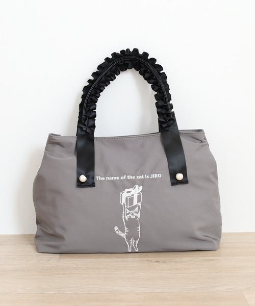 FUNALIVE(ファンアライブ)の「ネコの刺繍フリルハンドルトート(トートバッグ・レディース・ブラック/グレー/ベージュ・FREE)」の17枚目の写真