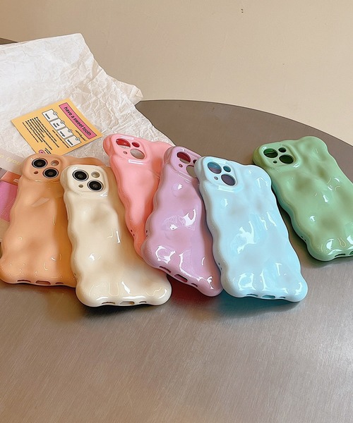 SANSeLF（サンセルフ）の「【SANSeLF】 ウェーブミラー バブルシルエット スマホケース iPhoneカバー アイフォンケース sac25a003（スマホケース/カバー・レディース・オレンジ/パープル/ホワイト系その他/ホワイト/ピンク/グリーン/シルバー/ブルー/ライトピンク・iPhone 14 Pro/iPhone 14/iPhone 16 Pro/iPhone 16/iPhone 15 Pro/iPhone 15）」の15枚目の写真