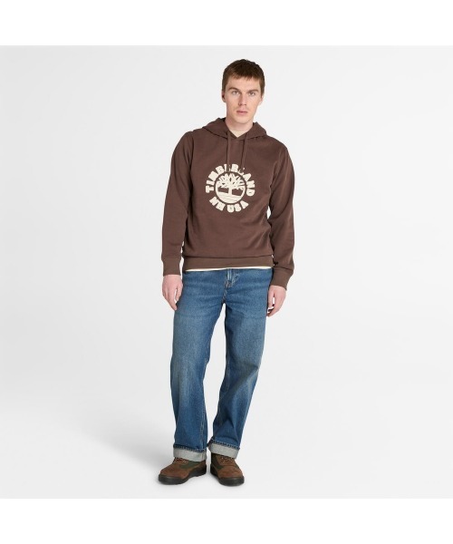 Timberland(ティンバーランド)の「ホリディ グラフィック フーディー メンズ(パーカー・メンズ・ダークブラウン・XX-LARGE/X-LARGE/SMALL/MEDIUM/LARGE)」の2枚目の写真