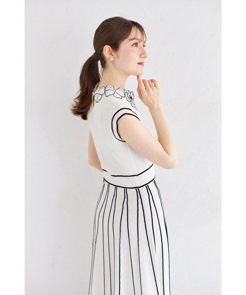 2WAYフラワーレース襟付き配色ラインプリーツニットワンピース