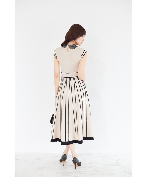 2WAYフラワーレース襟付き配色ラインプリーツニットワンピース