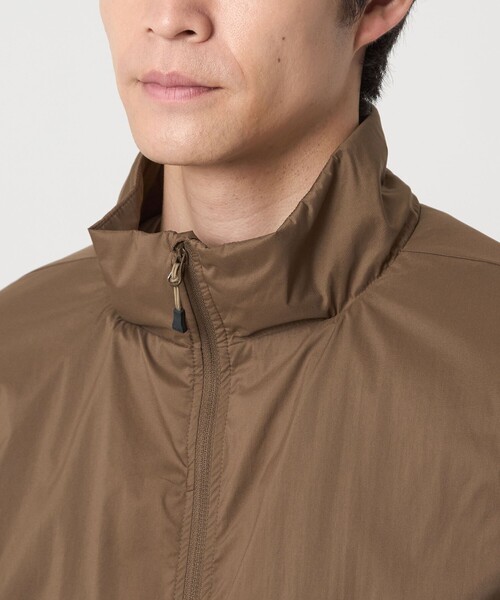 DAIWA（ダイワ）の「【別注】＜DAIWA＞PERTEX スタンドネック ベスト（ベスト・メンズ・ダークブラウン/ブラック・M/L/XL）」の5枚目の写真