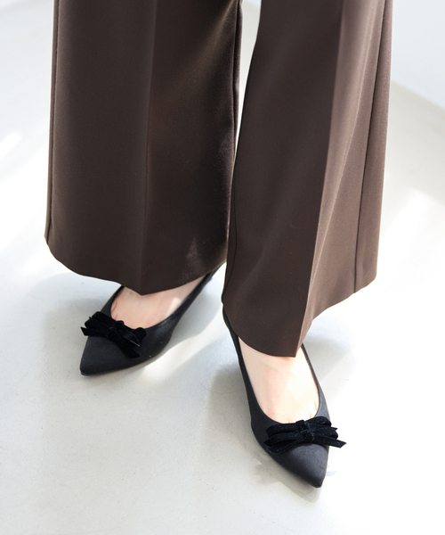 LE TALON(ルタロン)の「4.5cmポインテッドダブルリボンパンプス(パンプス・レディース・ブラック/チャコールグレー/グリーン/ピンク系その他・22cm/25cm/24.5cm/24cm/23.5cm/23cm/22.5cm)」の15枚目の写真