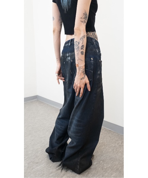 L.H.P（エルエイチピー）の「DOGMA EHKS/ドグマエークス/V CUT DENIM JEANS（デニムパンツ・レディース・ネイビー・M）」の12枚目の写真