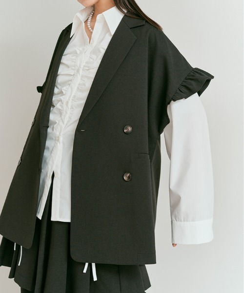 W:Huku(フーク)の「【W:Huku / リンクルフリーツイル】袖フリル テーラード ベスト / Wrinkle-Free Stretch Twill Tailored Vest(テーラードジャケット・レディース・ブラウン/杢グレー/ブラック・FREE)」の4枚目の写真