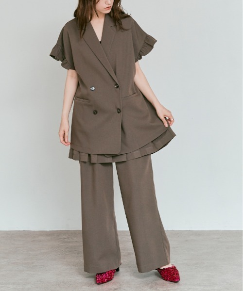 W:Huku(フーク)の「【W:Huku / リンクルフリーツイル】袖フリル テーラード ベスト / Wrinkle-Free Stretch Twill Tailored Vest(テーラードジャケット・レディース・ブラウン/杢グレー/ブラック・FREE)」の7枚目の写真
