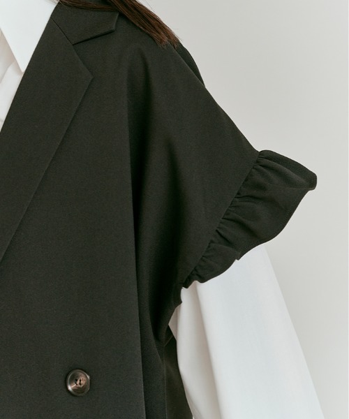 W:Huku(フーク)の「【W:Huku / リンクルフリーツイル】袖フリル テーラード ベスト / Wrinkle-Free Stretch Twill Tailored Vest(テーラードジャケット・レディース・ブラウン/杢グレー/ブラック・FREE)」の16枚目の写真