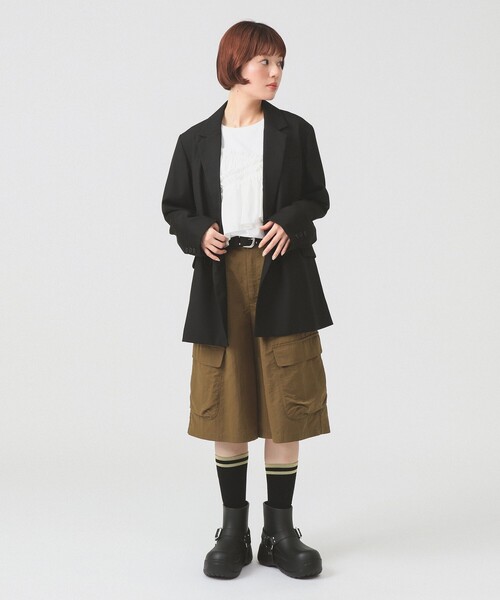 Ray BEAMS(レイビームス)の「4ボタン ダブル テーラード ジャケット(テーラードジャケット・レディース・ダークブラウン/ブラック・1/0)」の20枚目の写真