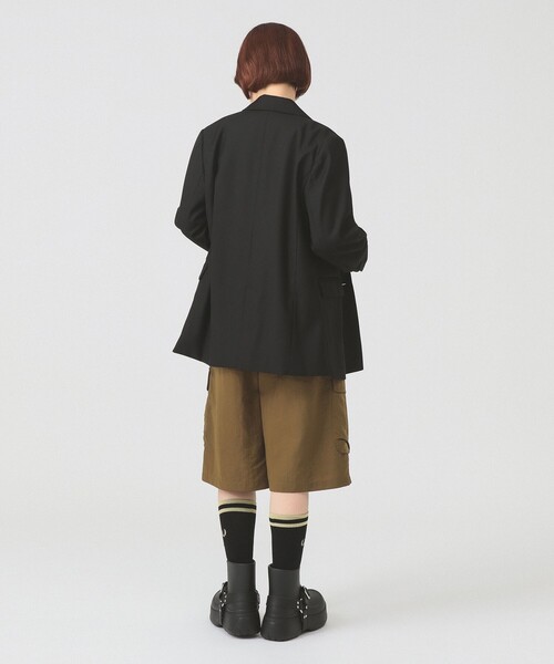 Ray BEAMS(レイビームス)の「4ボタン ダブル テーラード ジャケット(テーラードジャケット・レディース・ダークブラウン/ブラック・1/0)」の22枚目の写真