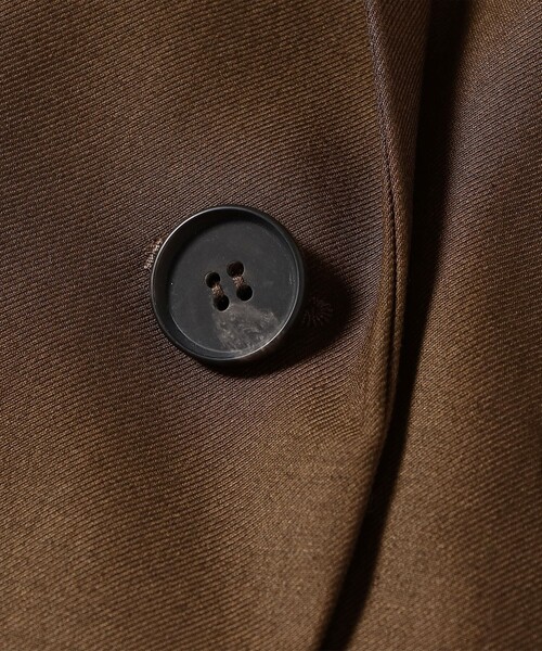 Ray BEAMS(レイビームス)の「4ボタン ダブル テーラード ジャケット(テーラードジャケット・レディース・ダークブラウン/ブラック・1/0)」の18枚目の写真