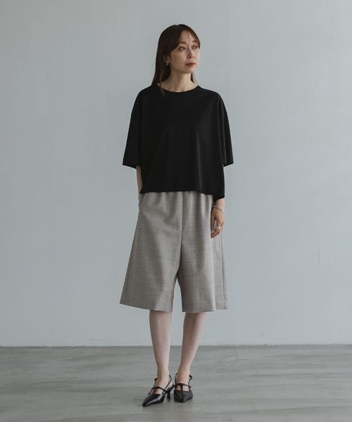 Noble（ノーブル）の「ELENI/エルニ ウールモヘアハーフパンツ（その他パンツ・レディース・グレー・FREE）」の3枚目の写真