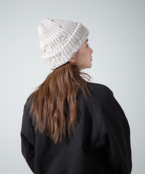 RACAL（ラカル）の「Low Gauge Ripped Knit Watch / ローゲージダメージ加工ニットワッチ（ニットキャップ/ビーニー・レディース・ブラック×グレー/ブルー系その他/ベージュ系その他/レッド系その他・FREE）」の21枚目の写真