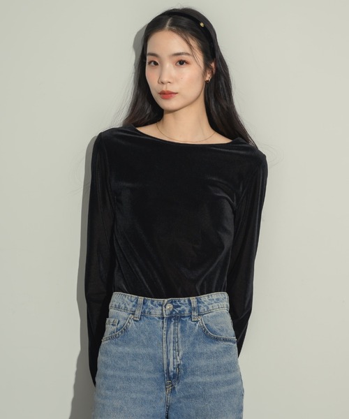 NEUNA（ヌナ）の「シアーベロアバックシャントップス（Tシャツ/カットソー・レディース・ブラウン/ブラック/ネイビー・FREE）」の5枚目の写真