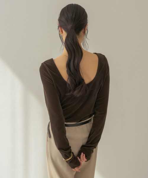 NEUNA（ヌナ）の「シアーベロアバックシャントップス（Tシャツ/カットソー・レディース・ブラウン/ブラック/ネイビー・FREE）」の18枚目の写真