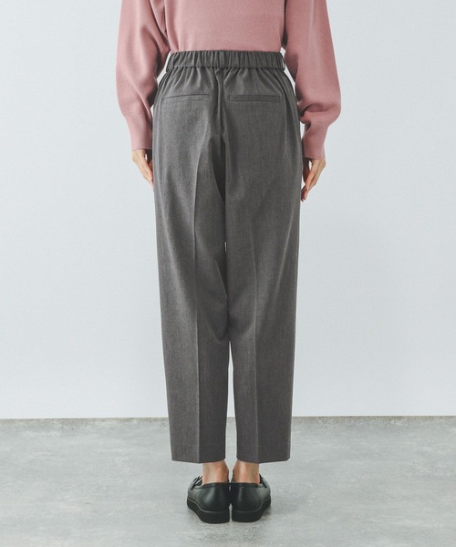 GLOBAL WORK（グローバルワーク）の「ウツクシルエットテーパードパンツ/494098（その他パンツ・レディース・ブラック/ブラウン系その他6/その他/グレー/ネイビー/ダークブルー・MEDIUM/X-LARGE/SMALL/X-SMALL/LARGE/XX-LARGE/S-Long/M-Long/L-Long/XL-Long）」の22枚目の写真