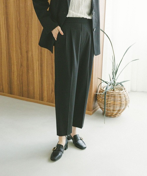 GLOBAL WORK（グローバルワーク）の「ウツクシルエットテーパードパンツ/494098（その他パンツ・レディース・ブラック/ブラウン系その他6/その他/グレー/ネイビー/ダークブルー・MEDIUM/X-LARGE/SMALL/X-SMALL/LARGE/XX-LARGE/S-Long/M-Long/L-Long/XL-Long）」の10枚目の写真