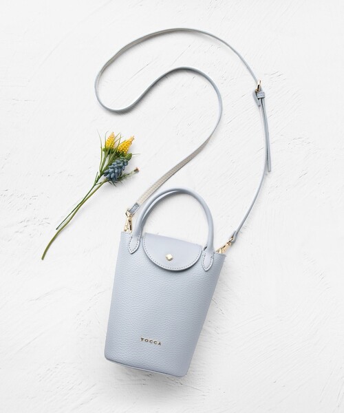 TOCCA(トッカ)の「PETAL SILHOUETTE LEATHER POCHETTE ポシェット(ハンドバッグ・レディース・アイボリー系/ブルー系/ブラック系/ベージュ系・F)」の12枚目の写真