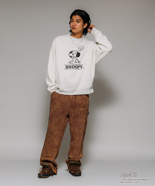 FREAK'S STORE(フリークスストア)の「限定展開 PEANUTS/ピーナッツ 別注 フロントプリント クルーネックスウェット/スヌーピー(スウェット・メンズ・アッシュグレー/ネイビー/スミクロ/ピンク・SMALL/MEDIUM/LARGE)」の15枚目の写真