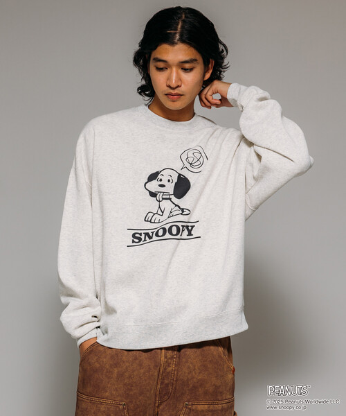 FREAK'S STORE(フリークスストア)の「限定展開 PEANUTS/ピーナッツ 別注 フロントプリント クルーネックスウェット/スヌーピー(スウェット・メンズ・アッシュグレー/ネイビー/スミクロ/ピンク・SMALL/MEDIUM/LARGE)」の7枚目の写真