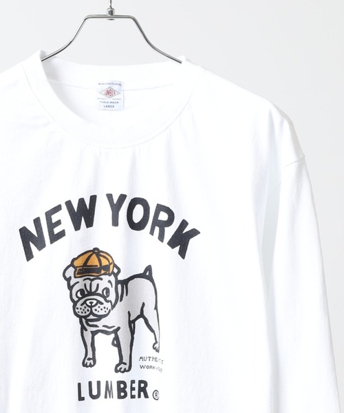 LUMBER(ランバー)の「プリントロングTシャツ(Tシャツ/カットソー・メンズ・ベージュ/ネイビー系1/カーキ/ホワイト系2/ホワイト系1/ホワイト系/ブラック/ホワイト系5/ホワイト系3/ブラック系5/ベージュ系2/ベージュ系/カーキ系1/カーキ系/ブラック系/ホワイト系9/ホワイト系8/ホワイト系7/ネイビー系/カーキ系2/ベージュ系3/ベージュ系1/ブラック系4/ブラック系2/ブラック系3/ブラック系1/ホワイト系6/ホワイト系4/ウッド/ホワイト/ネイビー・M/XL/L)」の1枚目の写真