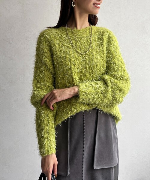 Chez toi（シェトワ）の「ラメフェザーモールネッププルオーバー（ニット/セーター・レディース・アイボリー/グレイッシュベージュ/チャコールグレー/イエロー・FREE）」の4枚目の写真