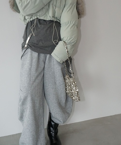 chuclla（チュクラ）の「ボリュームスウェットパンツ chw25a074（スウェットパンツ・レディース・グレー/ブラック・M/S）」の4枚目の写真