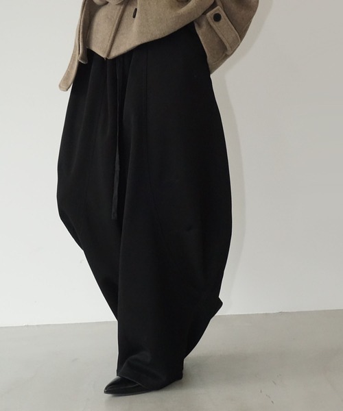 chuclla（チュクラ）の「ボリュームスウェットパンツ chw25a074（スウェットパンツ・レディース・グレー/ブラック・M/S）」の9枚目の写真