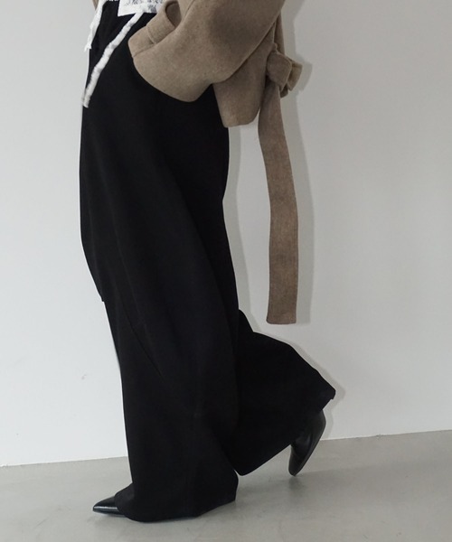 chuclla（チュクラ）の「ボリュームスウェットパンツ chw25a074（スウェットパンツ・レディース・グレー/ブラック・M/S）」の13枚目の写真