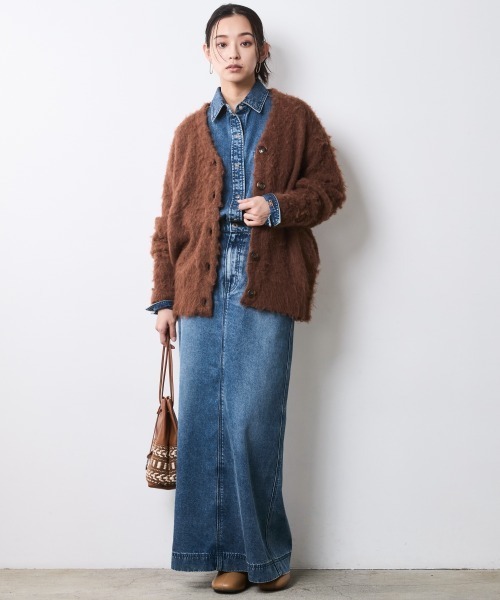 CHIC STYLE(シックスタイル)の「へアリーニットカーディガン<大きいサイズ有>シックスタイル(カーディガン/ボレロ・レディース・グレー/ブラウン・5L/4L/3L/LL/L/M)」の10枚目の写真