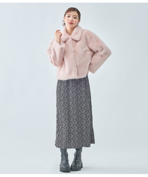 PEACH JOHN（ピーチジョン）の「エコファーショートコート（その他アウター・レディース・ベージュ/イエロー/ピンク・SMALL/MEDIUM）」の18枚目の写真