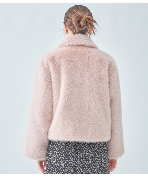 PEACH JOHN（ピーチジョン）の「エコファーショートコート（その他アウター・レディース・ベージュ/イエロー/ピンク・SMALL/MEDIUM）」の22枚目の写真